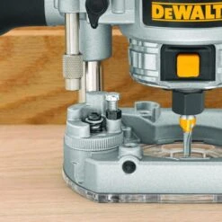 DeWalt Corded Compact Router Combo Kit With Bag - 1 1/4-hp Motor - Dual LED Light - Variable Speed -Craftbosch Shop 00276093b L