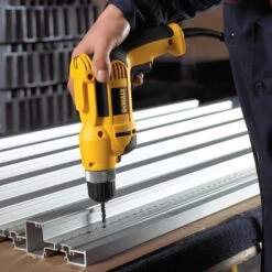 DEWALT 8 Amp 3/8-in VSR Corded Drill Kit -Craftbosch Shop 00277671d L