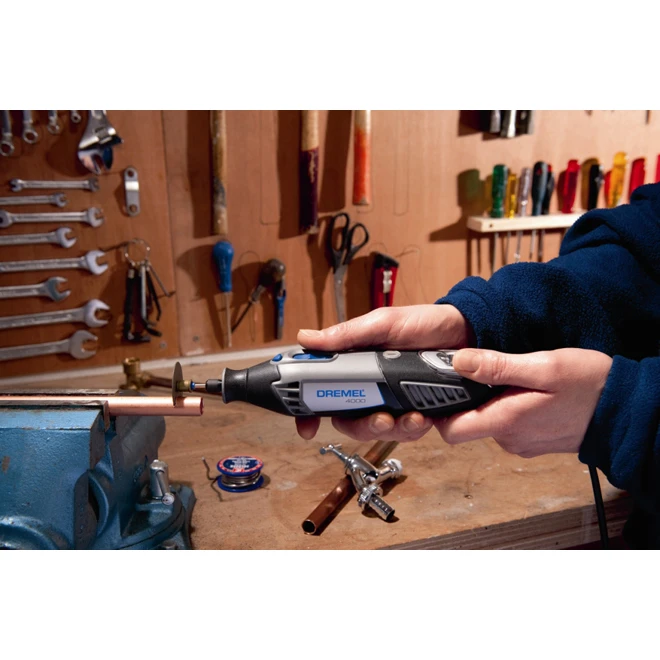 Dremel EZ Lock Cut-Off Wheels - 1 1/2-in - Fibreglass Reinforced - Pack Of 5 7 Dremel EZ Lock Cut-Off Wheels - 1 1/2-in - Fibreglass Reinforced - Pack Of 5 - Image 5