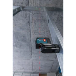 Bosch 2-Point Self-Leveling Laser Level - 30' -Craftbosch Shop 19835423c L