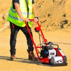Tomahawk Power 2 HP Electric Vibratory Plate Compactor -Craftbosch Shop 332004410 AlternateImage1 l
