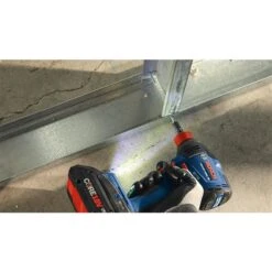 Bosch Connected-Ready 18V 1/4-in And 1/2-in Brushless Cordless Impact Driver/Wrench (2 Batteries Included) -Craftbosch Shop 332004882 AlternateImage2 l