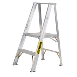 Eagle Stepladder - Platform - Aluminum - Slip Resistant Rubber Feet - CSA Grade A1 - 4-ft H X 21-in W